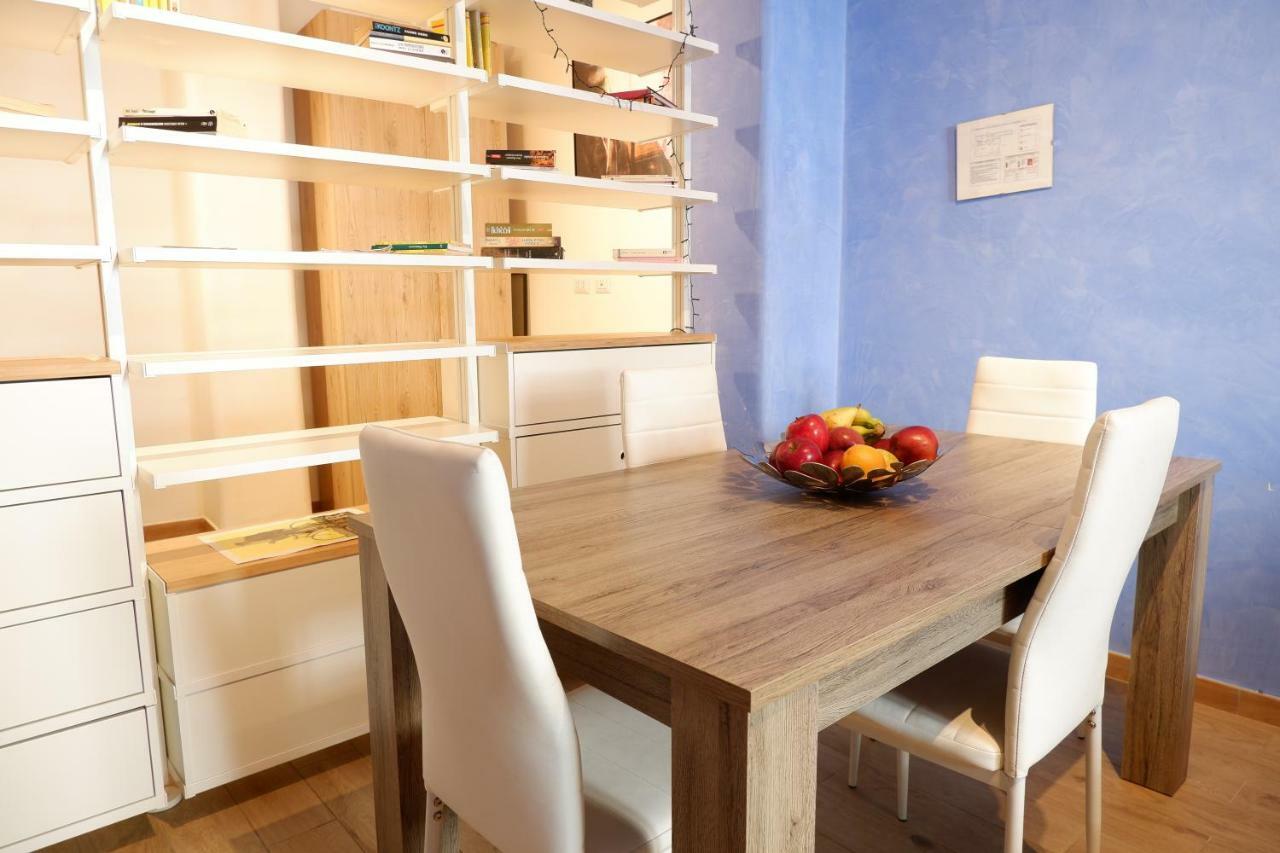 The Blue Strawberry House In San Giovanni Apartment